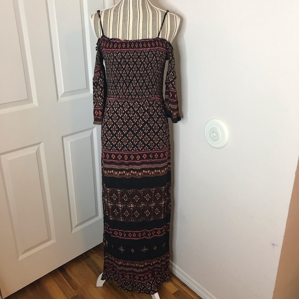 Maxi Off the Shoulder Dress